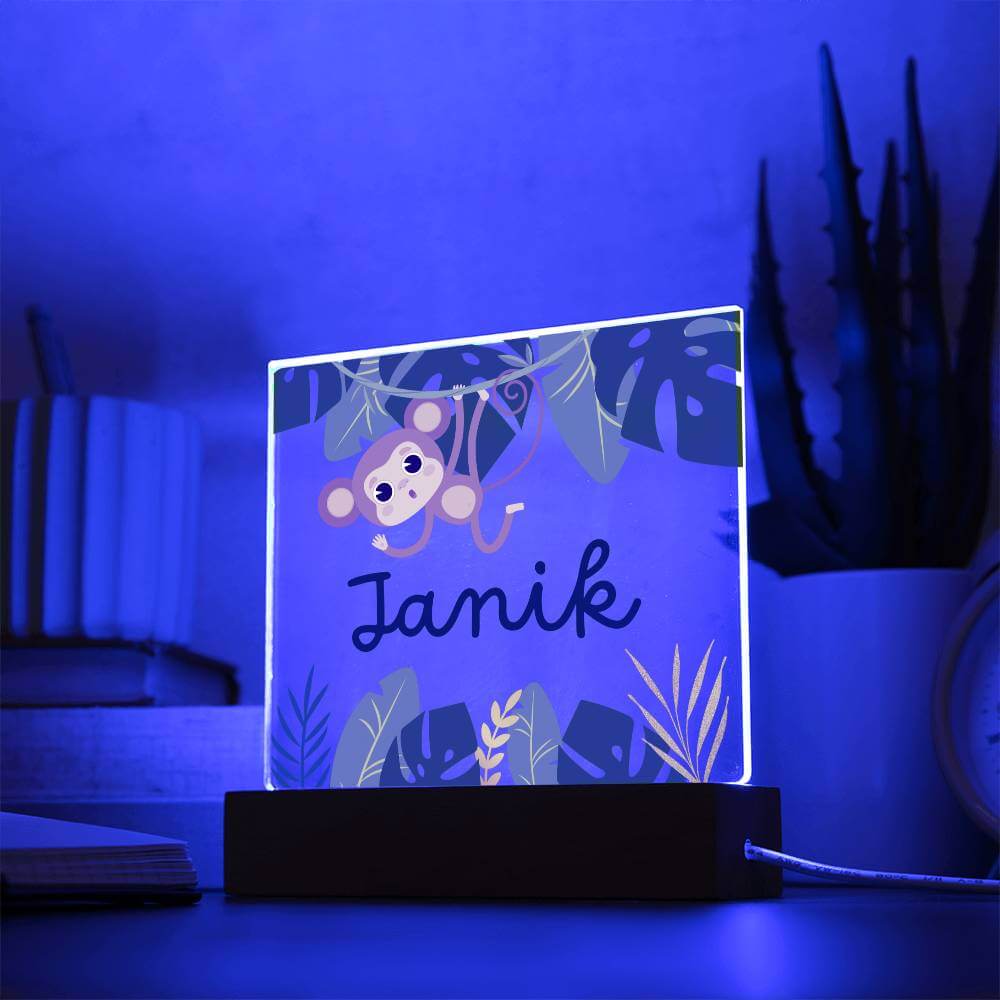 Personalisiertes Panda Nachtlicht – Wandlampe Aus Holz Mit Namen, 38x35 Cm, Batteriebetrieben, Wählbare Farben