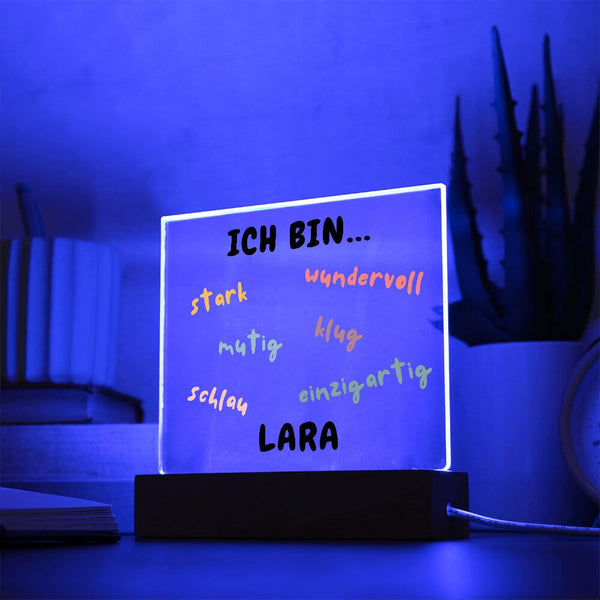 Personalisierbare Lampe mit individuellem Namen