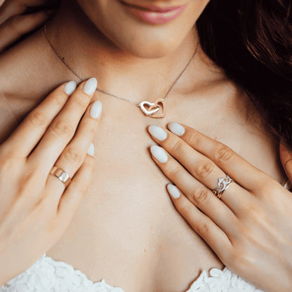 Kette mit eindrucksvoller Karte für deine Frau