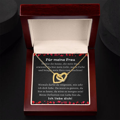 Kette mit eindrucksvoller Karte für deine Frau